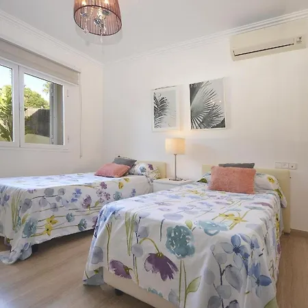Ferienhaus Mit Privatpool Fuer 8 Personen Ca 200 Qm In Can Picafort, Mallorca Nordkueste Von Mallorca * Can Picafort (Mallorca)